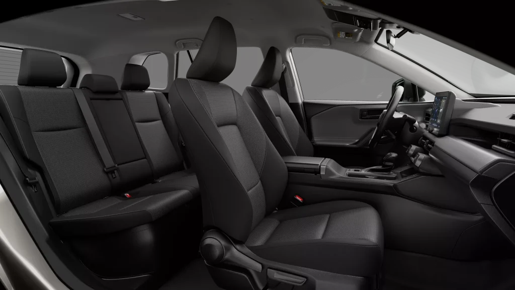 Toyota RAV4 LE HEV Interior Autoanalitica 2