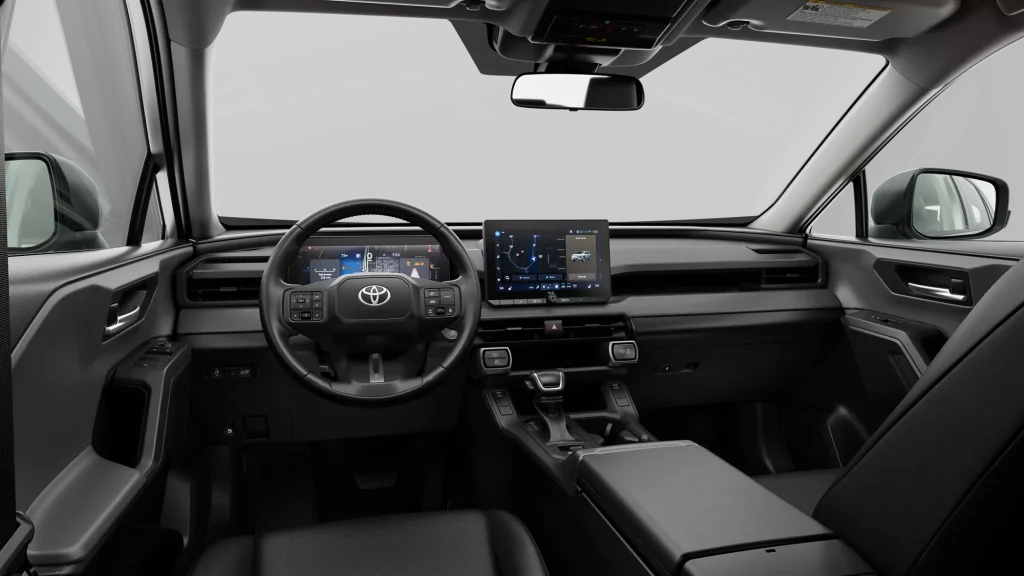 Toyota RAV4 XLE HEV Interior Autoanalitica 1