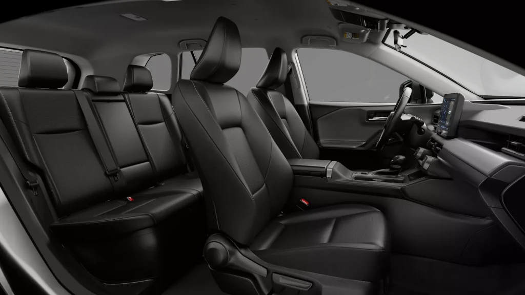 Toyota RAV4 XLE HEV Interior Autoanalitica 2