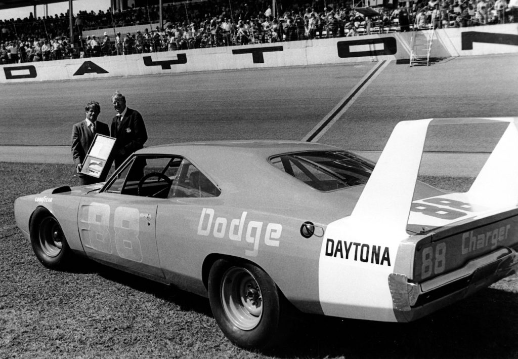 charger daytona 1