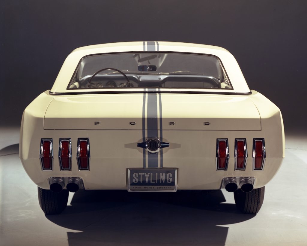 ford mustang historia 5
