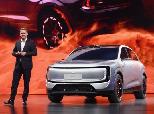 AUDI E7X AUTOANALITICA 01