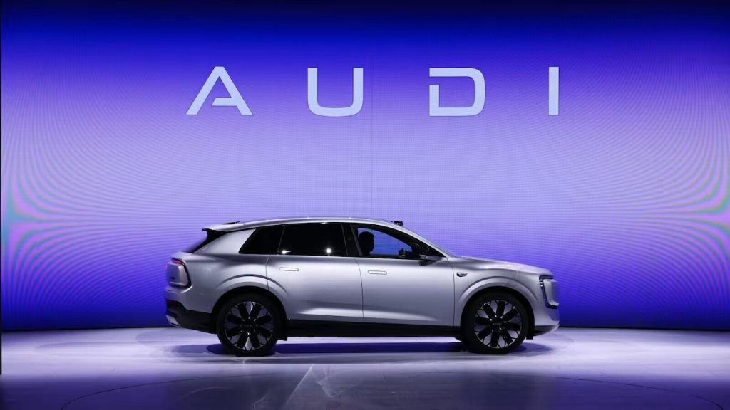 AUDI E7X AUTOANALITICA 03