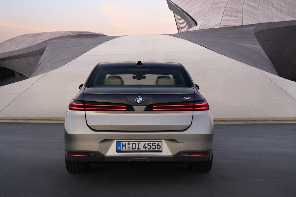 BMW SERIE 7 2027 autoanalitica 05