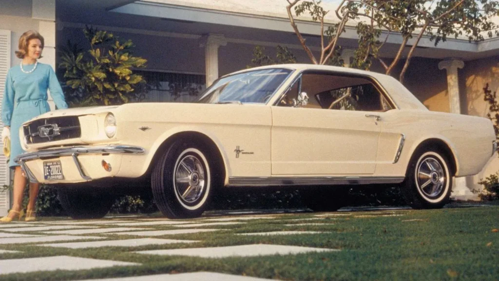 Ford Mustang Autoanalitica 1