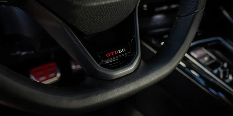GOLF GTI EDITION 50 AUTOANALITICA 05