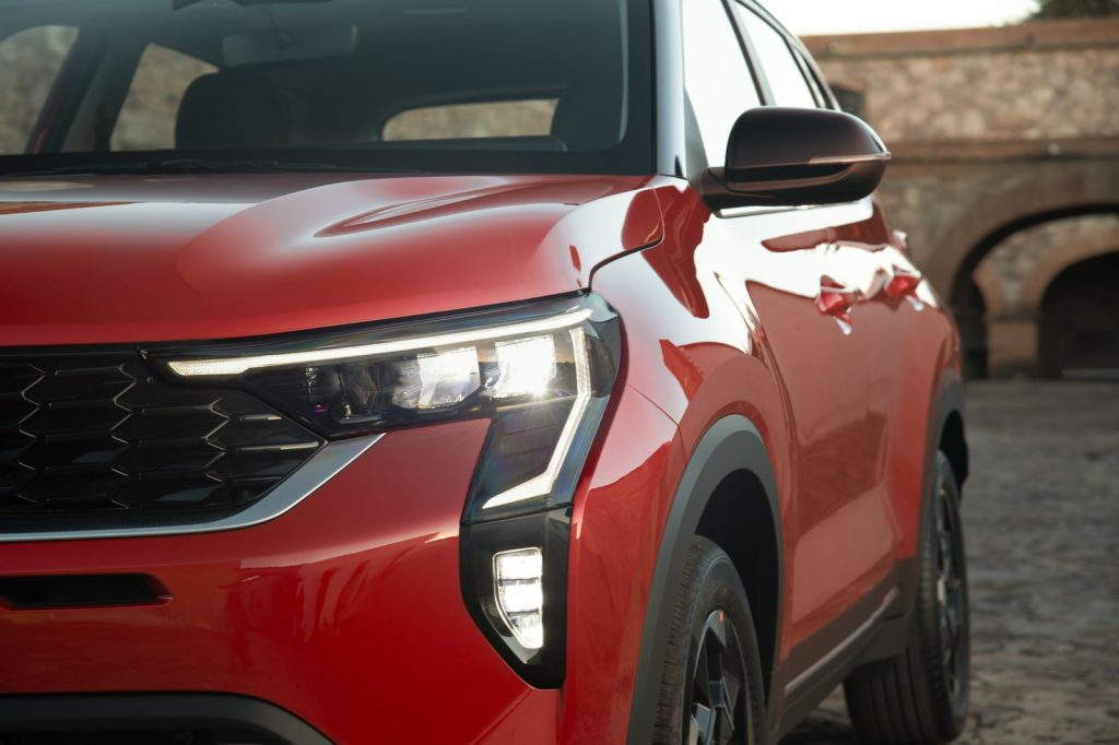 Kia Sonet 2027, actualiza equipamiento y versiones 2 KIA SONET AUTOANALITICA 01