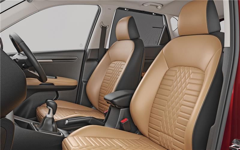 Kia Sonet 2027, actualiza equipamiento y versiones 4 KIA SONET AUTOANALITICA 07