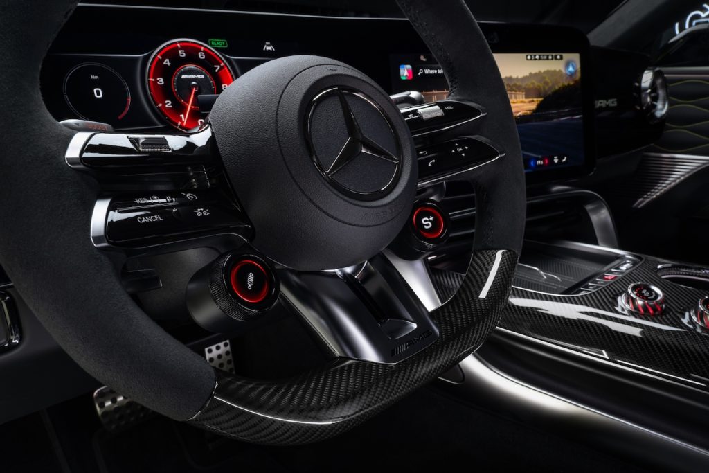 MB AMG GT COUPE 07