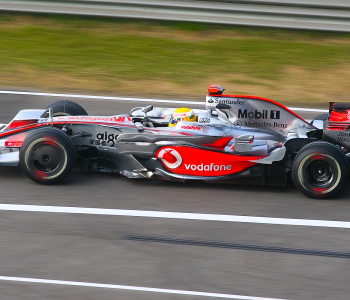 MCLAREN MP4 23