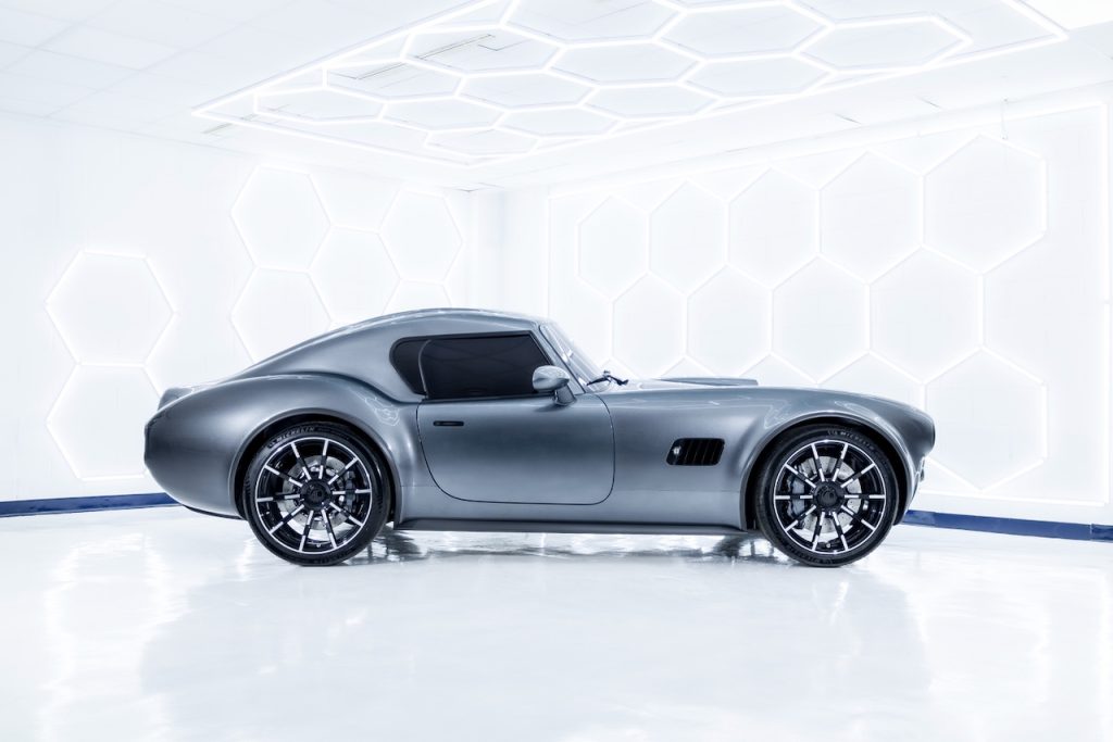 AC CARS COBRA 01