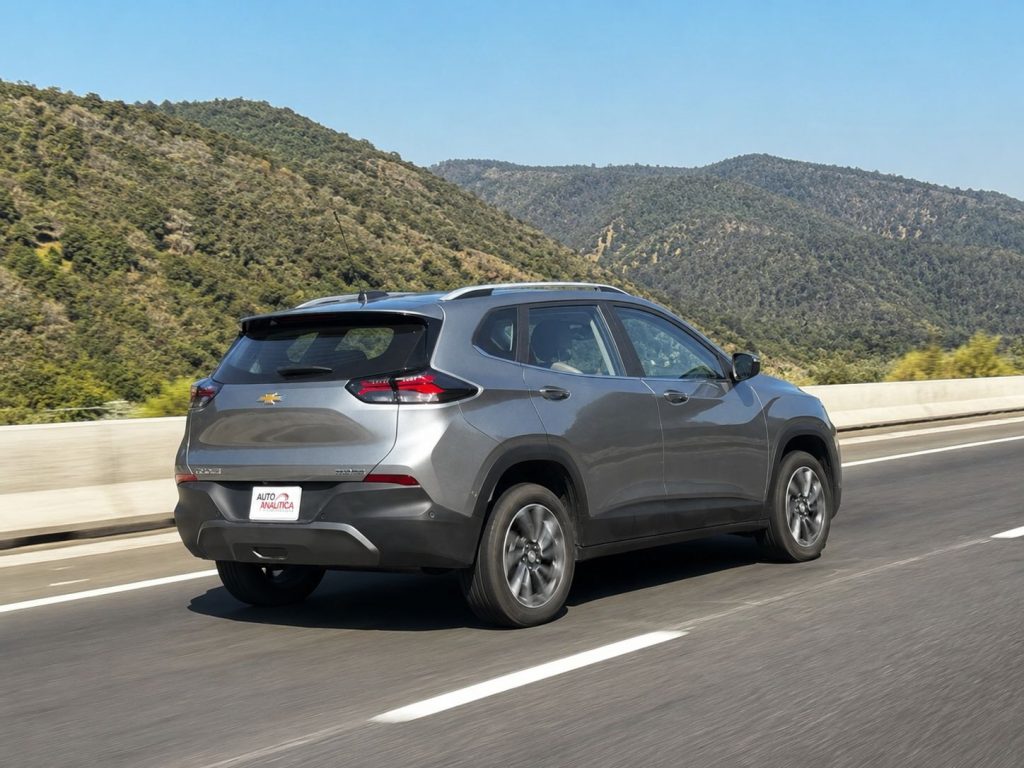 Chevrolet Tracker 2026 autoanalitica 022