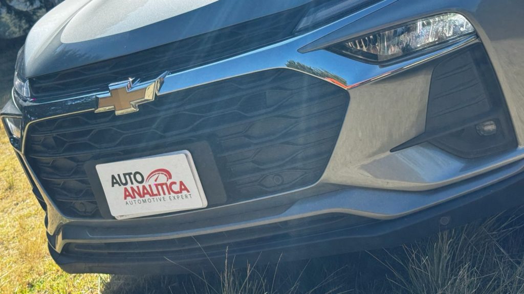 Chevrolet Tracker 2026 autoanalitica 043