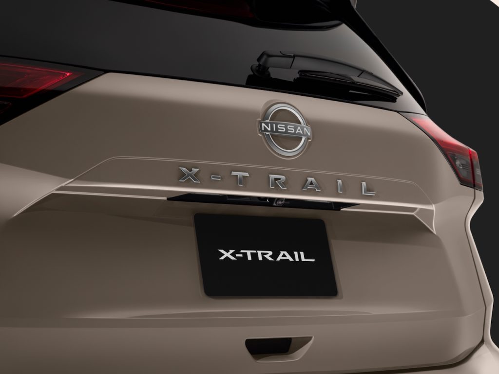 NISSAN XTRAIL 2027 02
