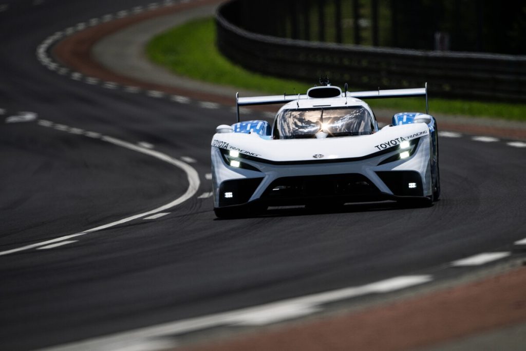 Toyota TR LH2 Racing Prototype: un híbrido hidrógeno/eléctrico 7 TOYOTA TR LH2 01
