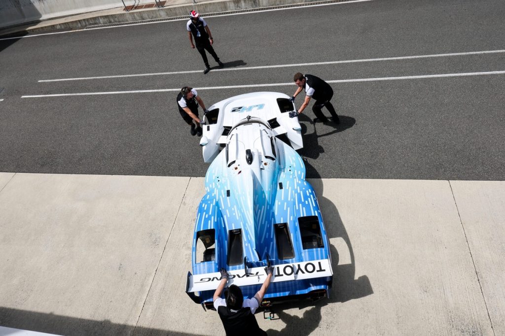 Toyota TR LH2 Racing Prototype: un híbrido hidrógeno/eléctrico 8 TOYOTA TR LH2 09