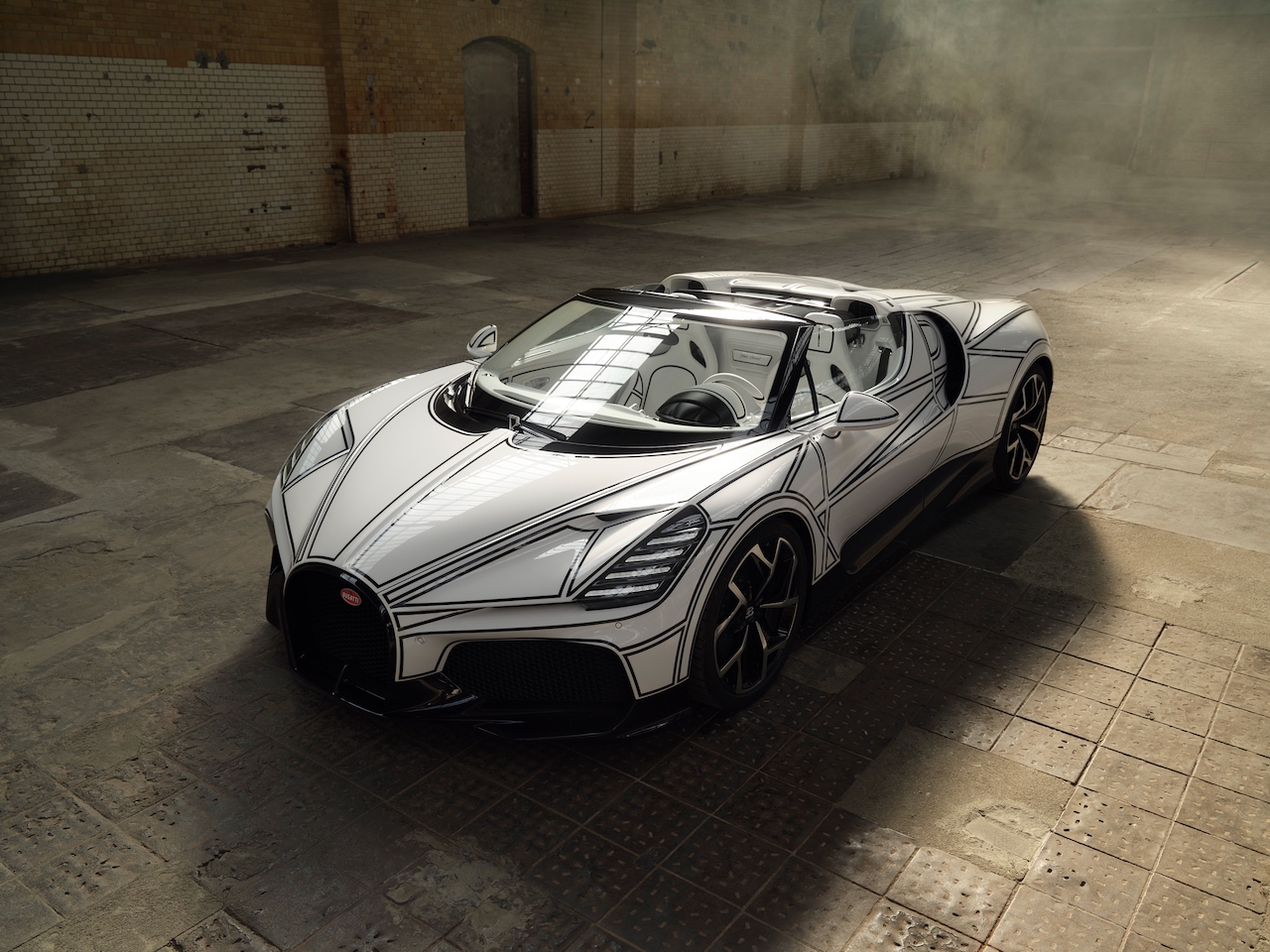 Bugatti W16 Mistral 04