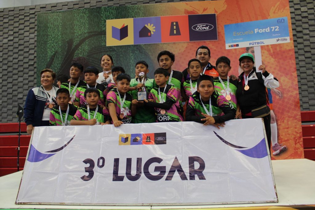 Escuelas Ford 08