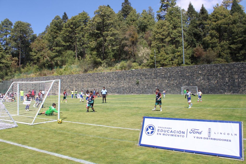 Escuelas Ford 09