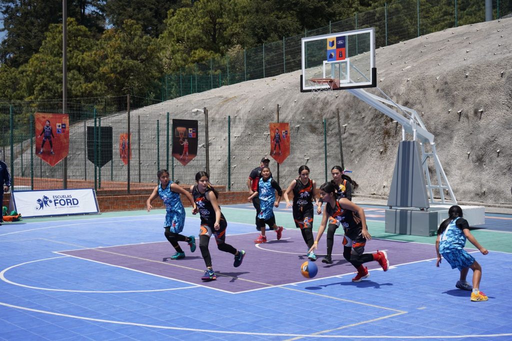 Escuelas Ford 10