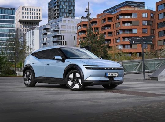 Hyundai Ioniq 3 04