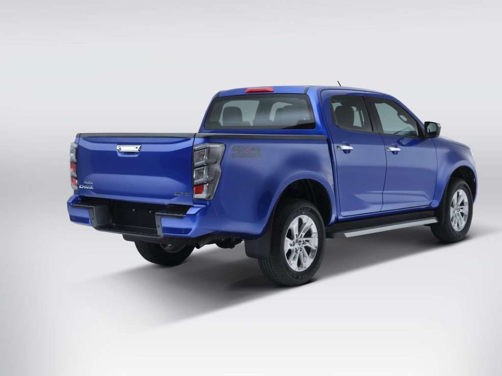 Isuzu D-Max desde 550 mil pesos; precios y versiones para México 19 SUZUKI DMAX AUTOANALITICA DX 04