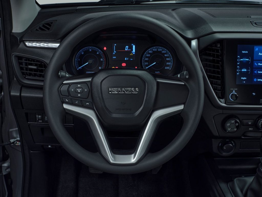 Isuzu D-Max desde 550 mil pesos; precios y versiones para México 17 SUZUKI DMAX AUTOANALITICA HL 09