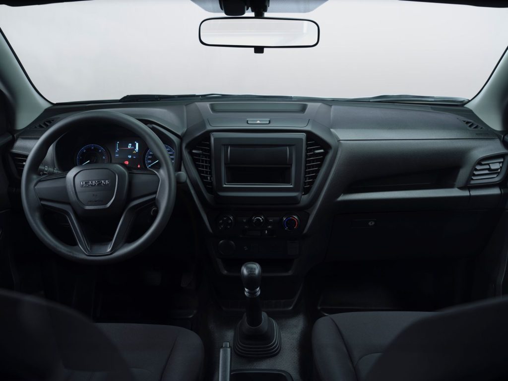 Isuzu D-Max desde 550 mil pesos; precios y versiones para México 10 SUZUKI DMAX AUTOANALITICA SE 07