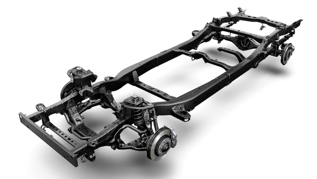 Toyota Hilux 2026 AUTOANALITICA 011