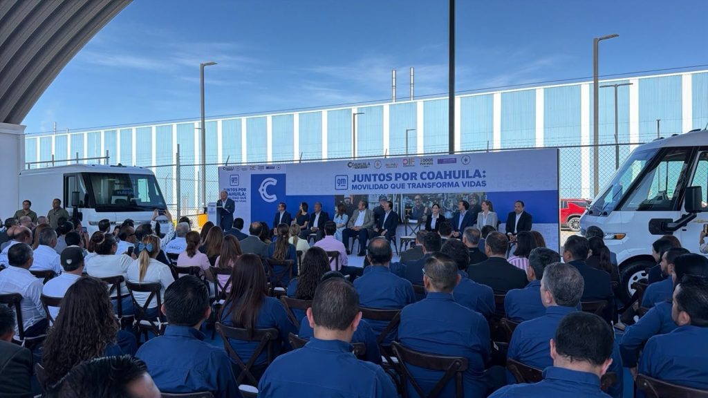 General Motors dona tres Chevrolet BrightDrop 600 eléctricas para programas sociales en Coahuila 6 GM DONA BRIGHTDROP 02