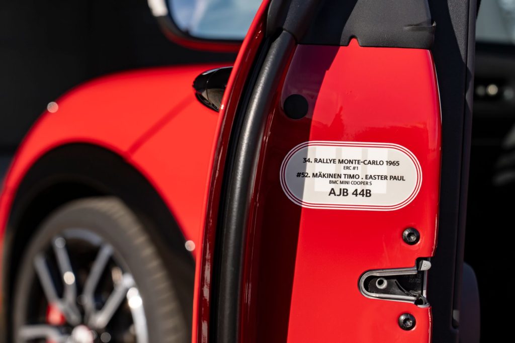 MINI 1965 VICTORY EDITION 010