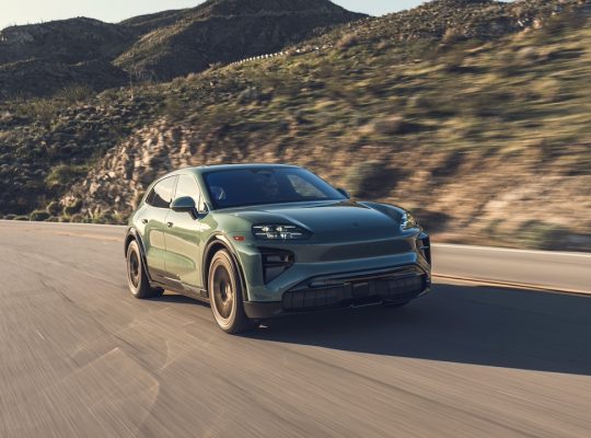 Porsche Cayenne Electric Turbo