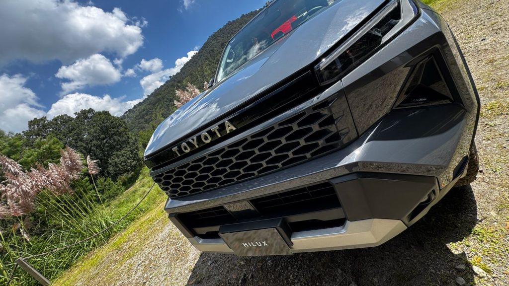 Toyota Hilux 2027 en México: nuevo diseño, más tecnología y versión Mild Hybrid 9 Toyota Hilux Autoanalitica 02