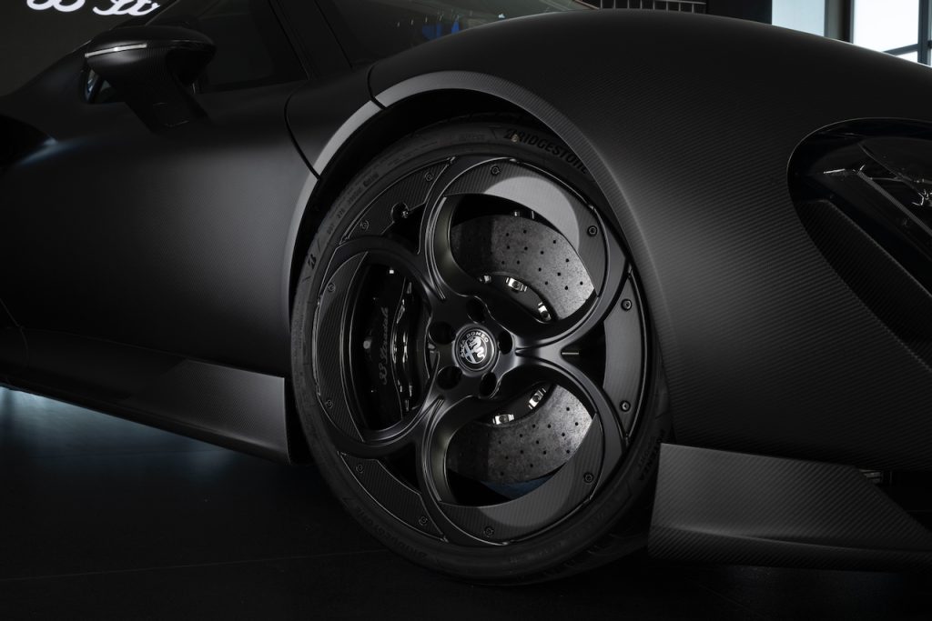 33 stradale perla nera 5 autoanalitica