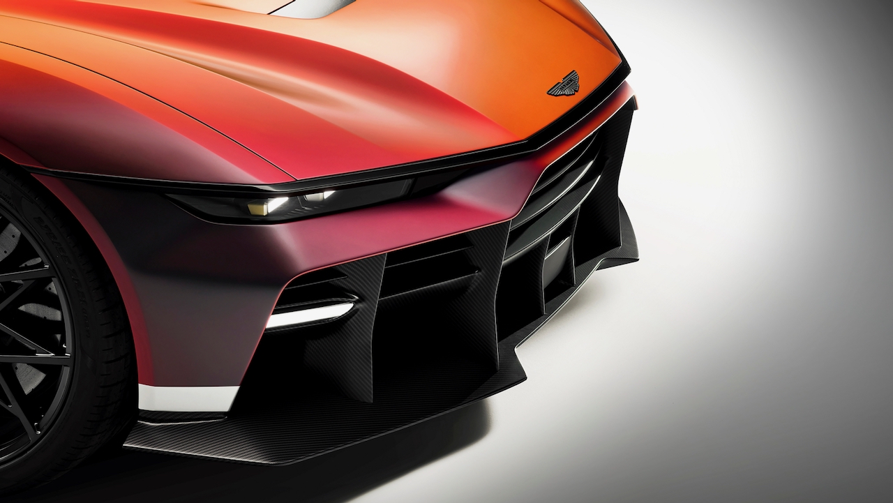 Aston Martin Valen: 838 hp, la rebelión del V12 contra la era eléctrica 18 Aston Martin Valen Autoanalitica 11