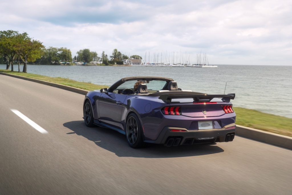 Ford Mustang Dark Horse SC Convertible 2027 autoanalitica 15