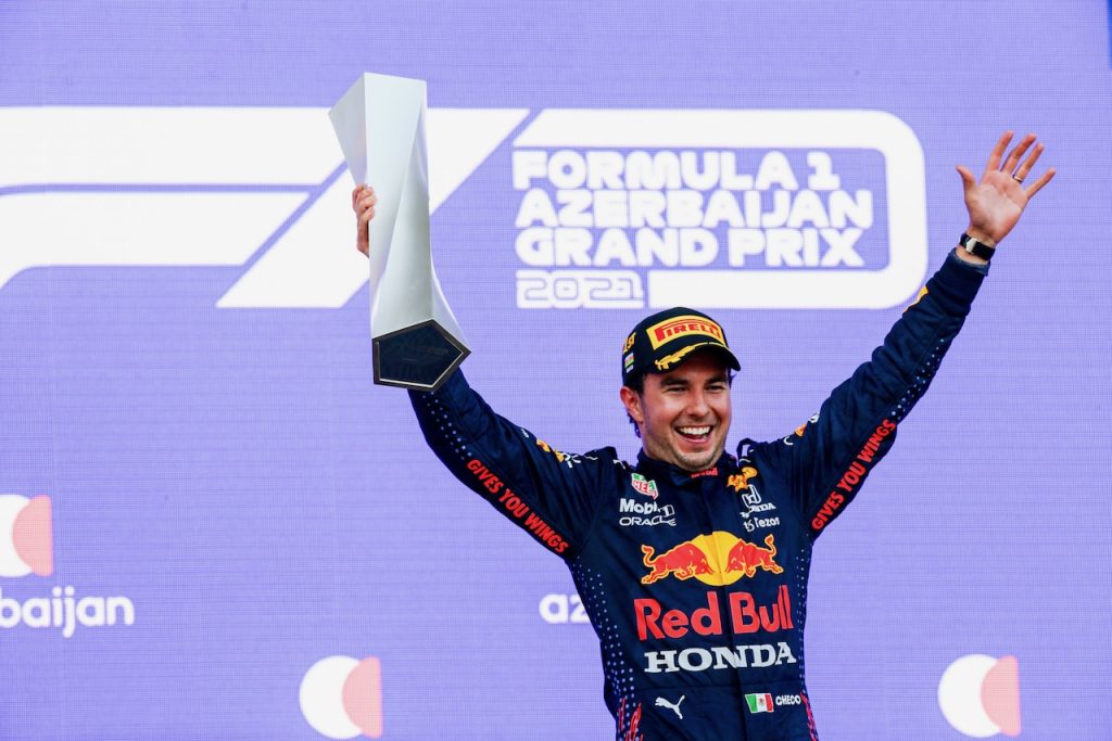 Checo Perez llega a 300 carreras 6