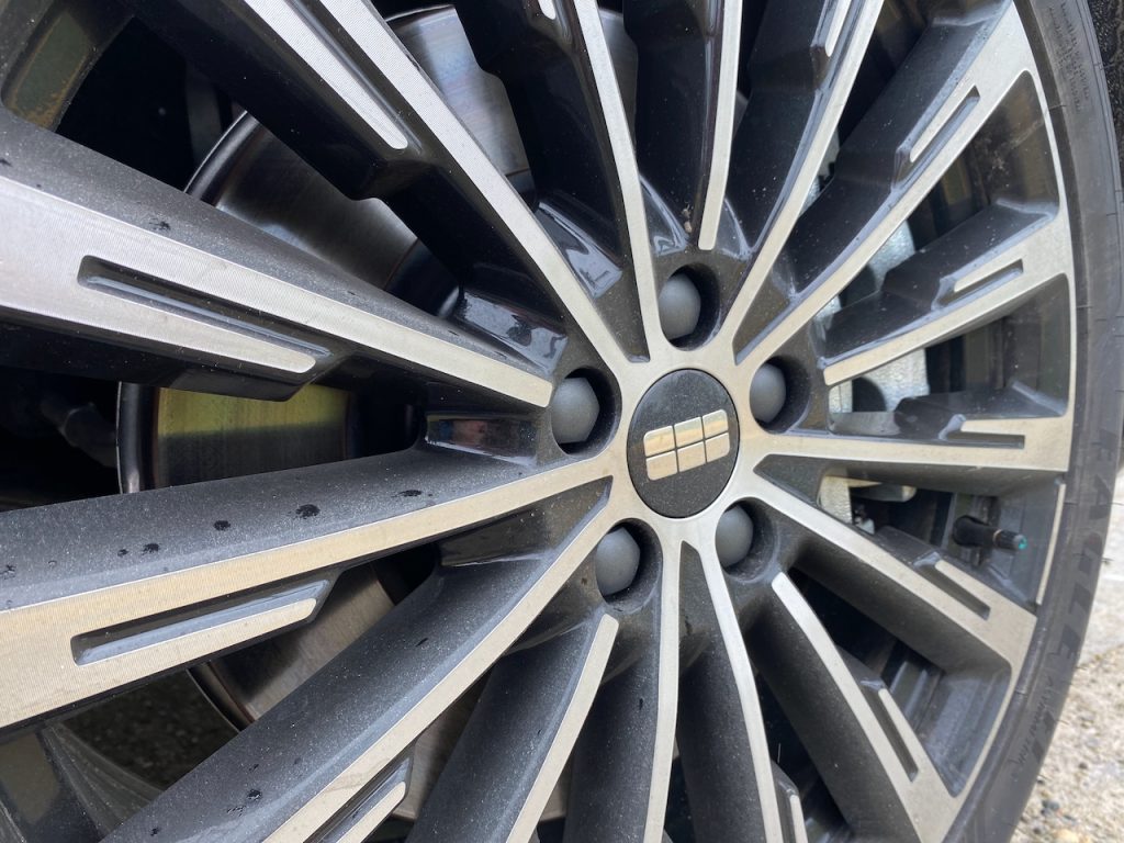 Geely Monjaro EM-i