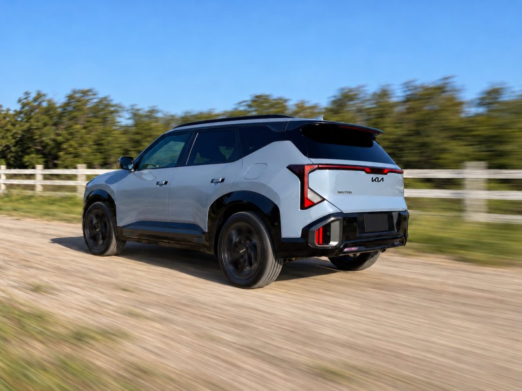 Kia Seltos 2027 HEV 1