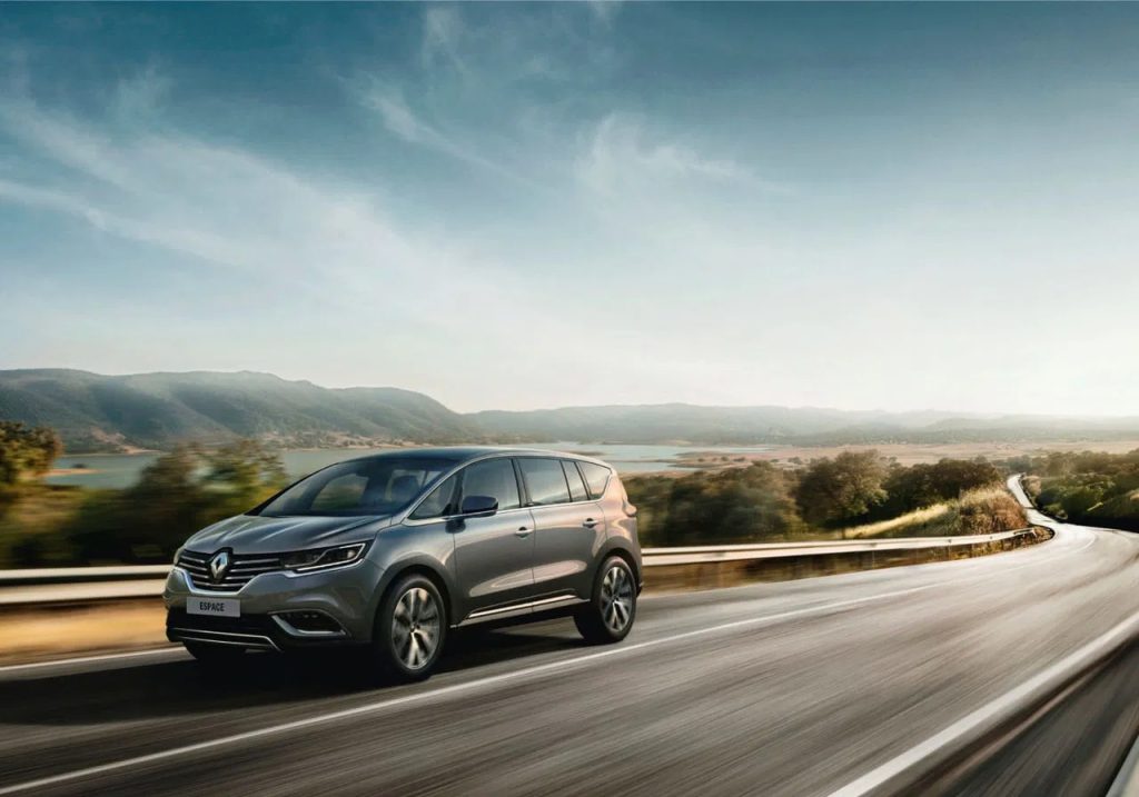 Renault E-Space Concept: ¿vuelven las minivanes? 4 Renault Espace 2015 1