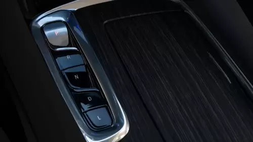 2023-buick-enclave-gal-int-lg-04